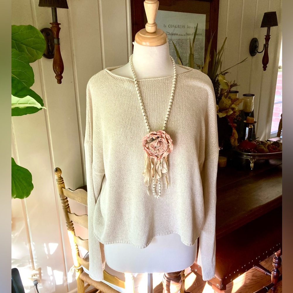 Mod Ref Cream Women's Sweater